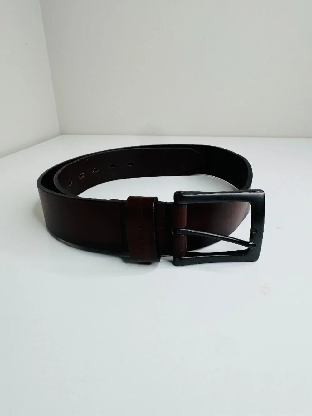Carhartt Anvil Brown Leather Belt Gunemtal Grey Buckle Mens 35 Style 2203. A few